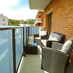 Al38 Elegant Apartment In Fenals Beach